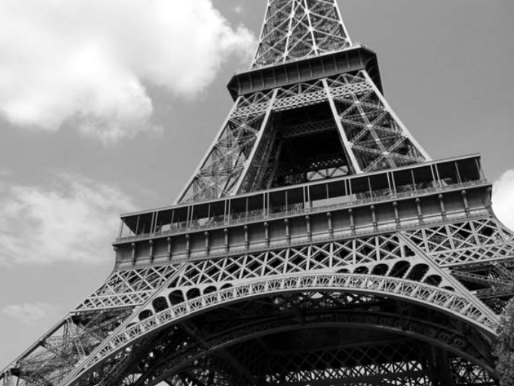 Tour Eiffel, 1889. Une tour sur une tour.